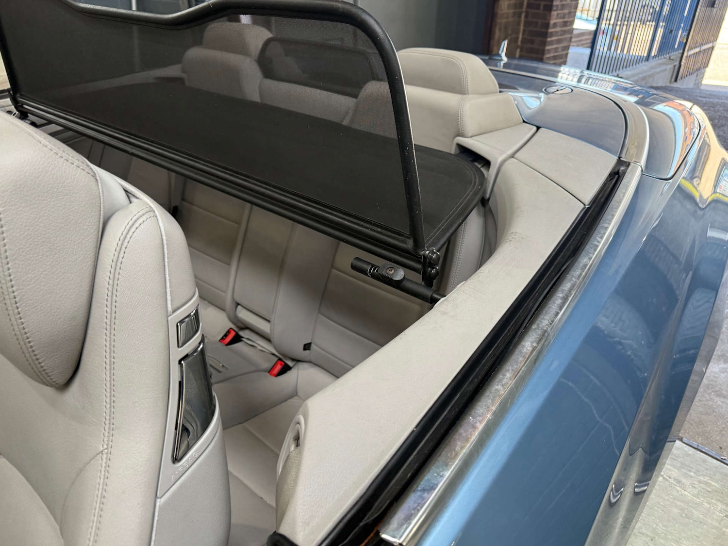 Used Mercedes-Benz E Class 2011 for sale - 77931932: Photo 9