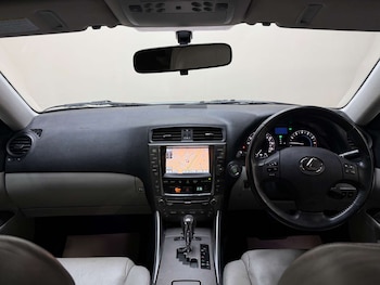 Used Lexus IS 2010 for sale - 77749048: Photo