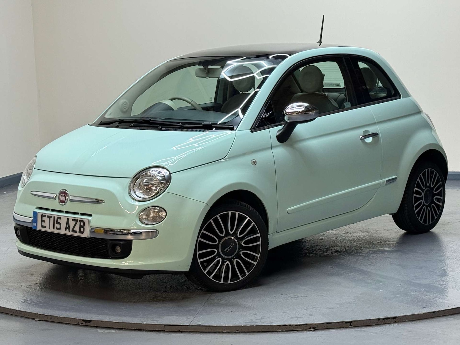 Used Fiat 500 2015 for sale - 76905279: Photo 2