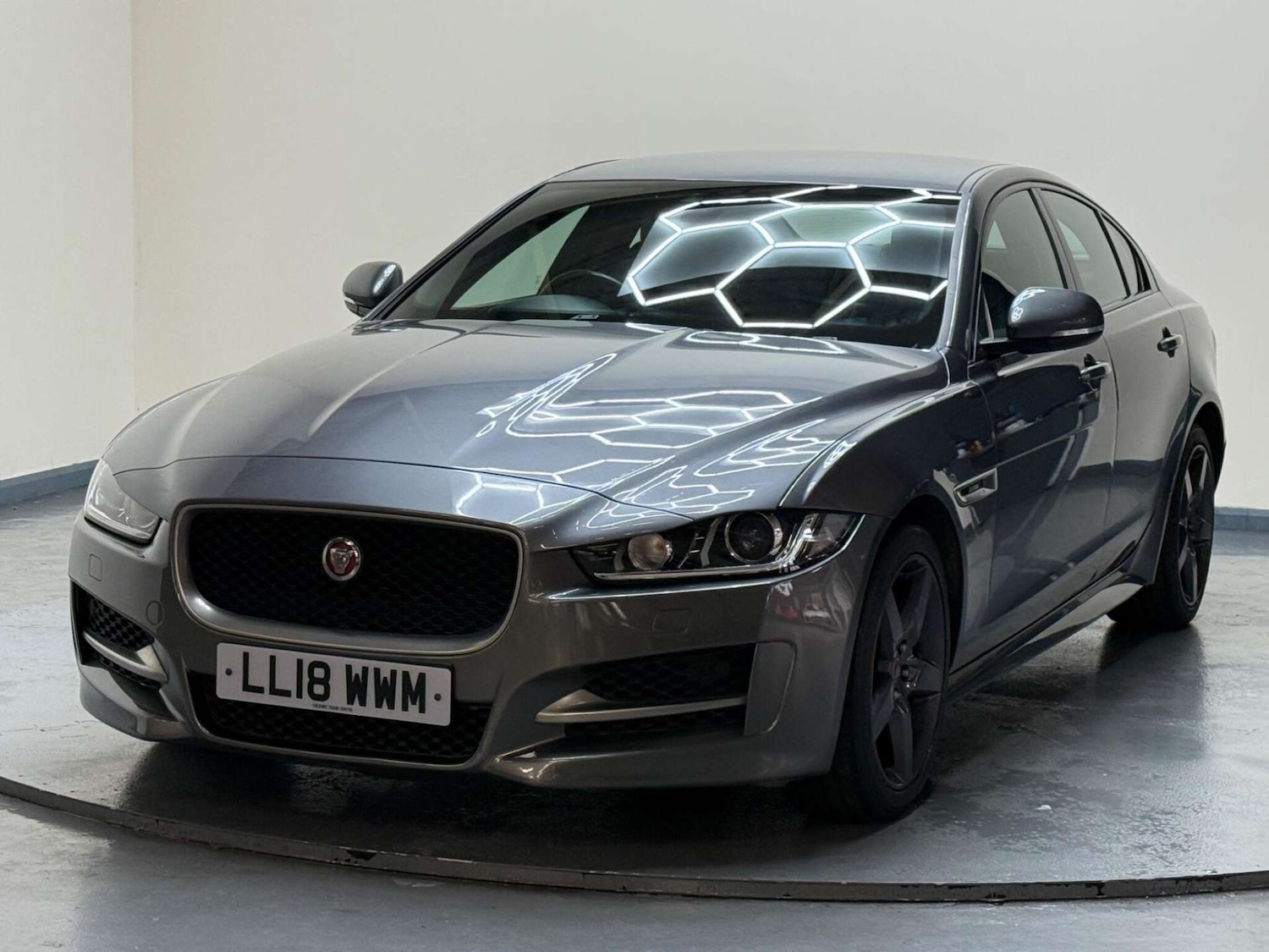 Used Jaguar XE 2018 for sale - 76181029: Photo 49