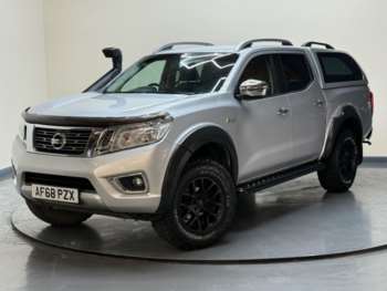 Used Nissan Navara 2018 for sale - 74852133: Photo