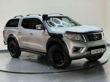 Used Nissan Navara 2018 for sale - 74852133: Photo
