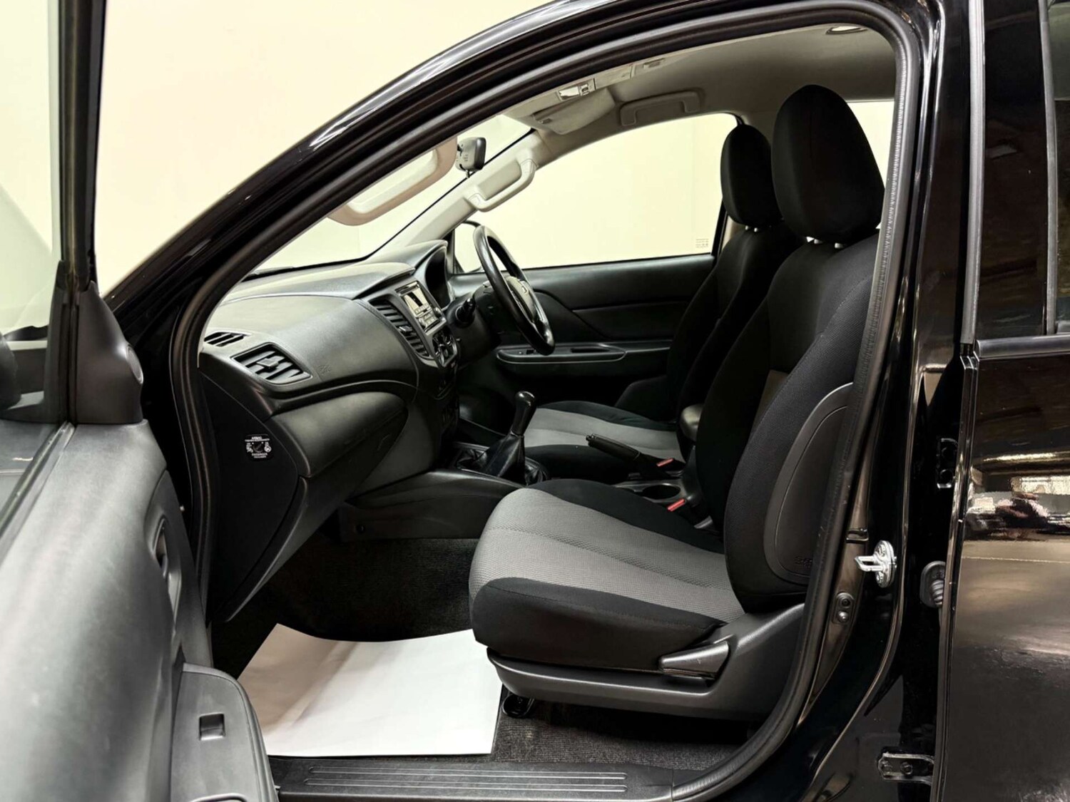 Used Mitsubishi L200 2020 for sale - 76180993: Photo 32