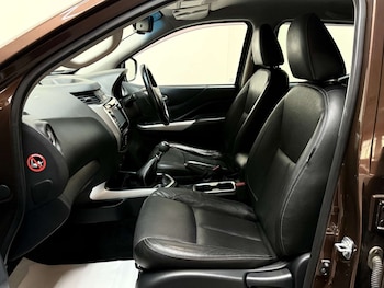 Used Nissan Navara 2016 for sale - 76181024: Photo