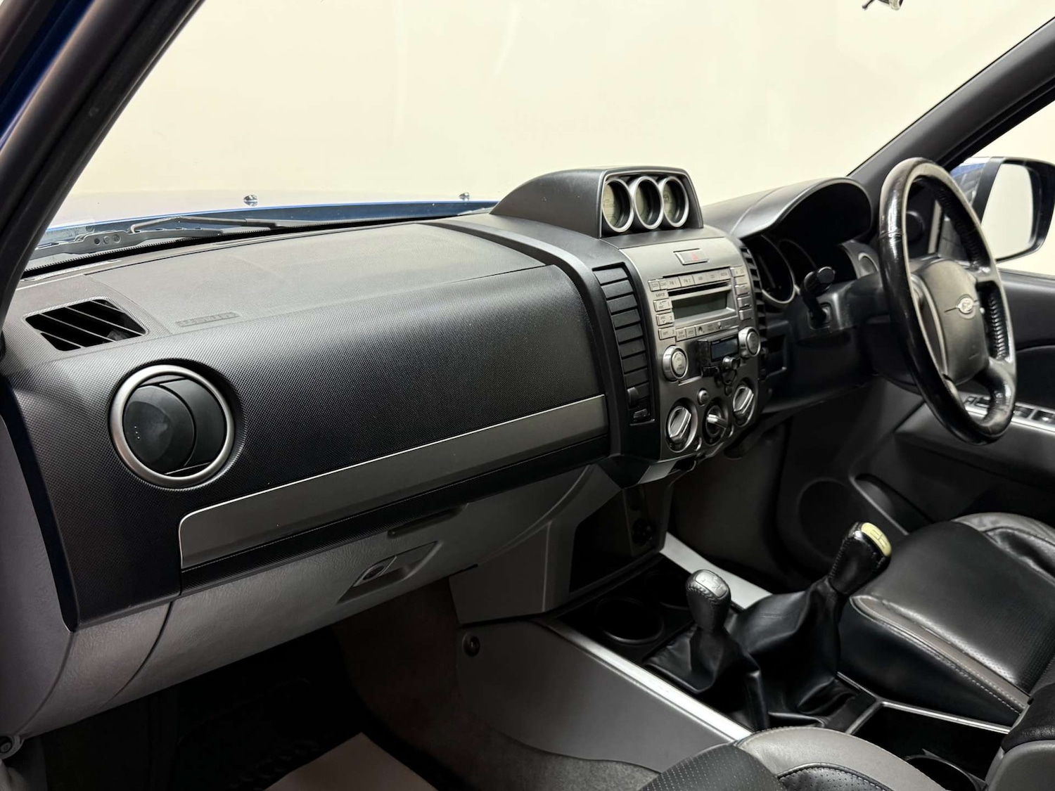 Used Ford Ranger 2010 for sale - 76601716: Photo 27