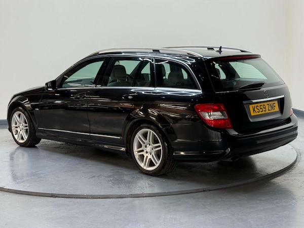 Used Mercedes-Benz C Class 2010 for sale - 76180995: Photo 28