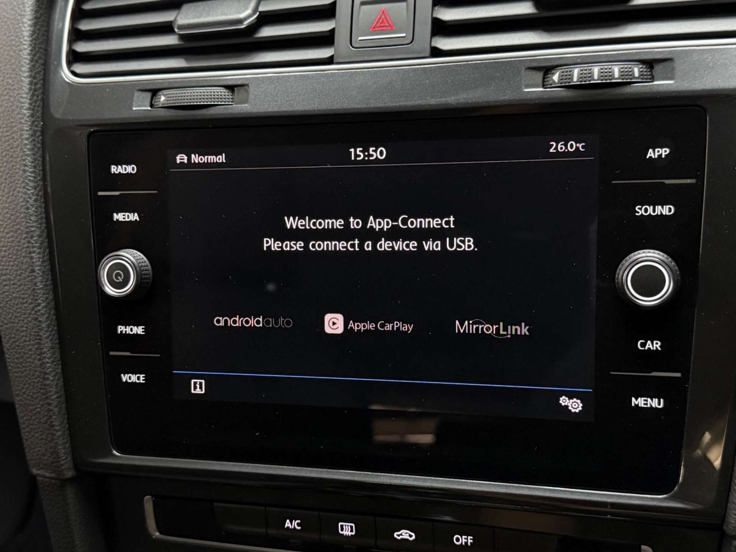 Used Volkswagen Golf 2017 for sale - 76181037: Photo 21