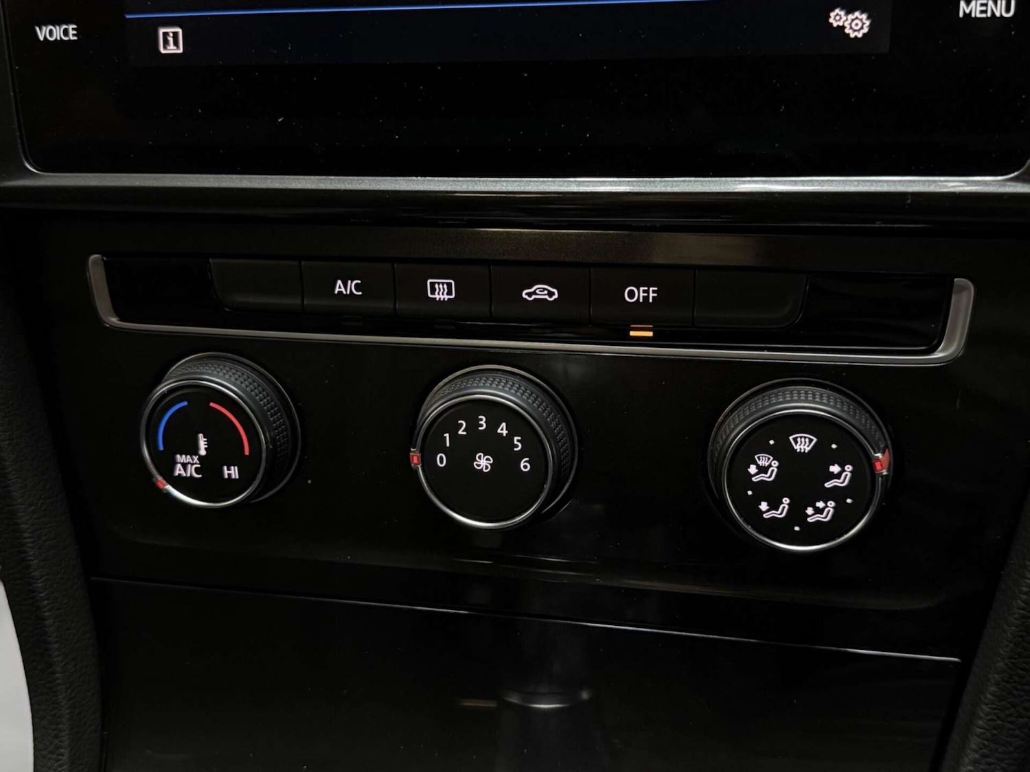 Used Volkswagen Golf 2017 for sale - 76181037: Photo 22