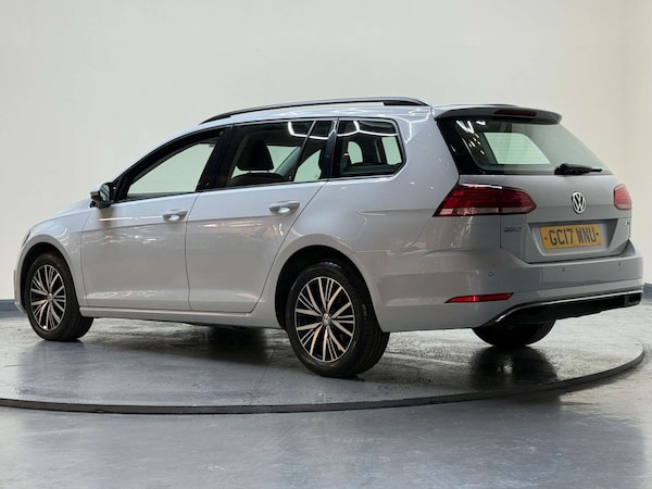 Used Volkswagen Golf 2017 for sale - 76181037: Photo 28