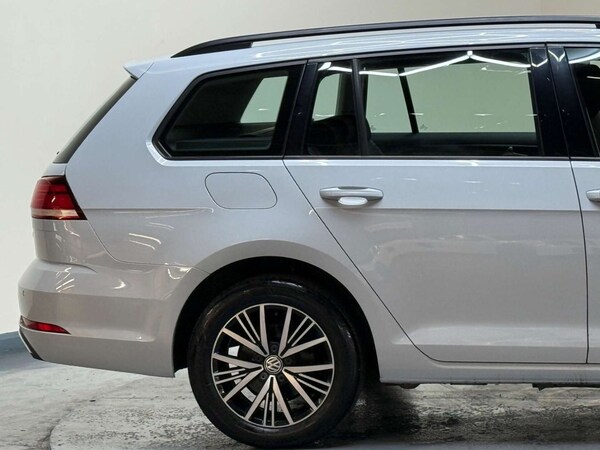 Used Volkswagen Golf 2017 for sale - 76181037: Photo 43