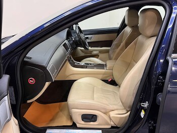 Used Jaguar XF 2014 for sale - 78409202: Photo