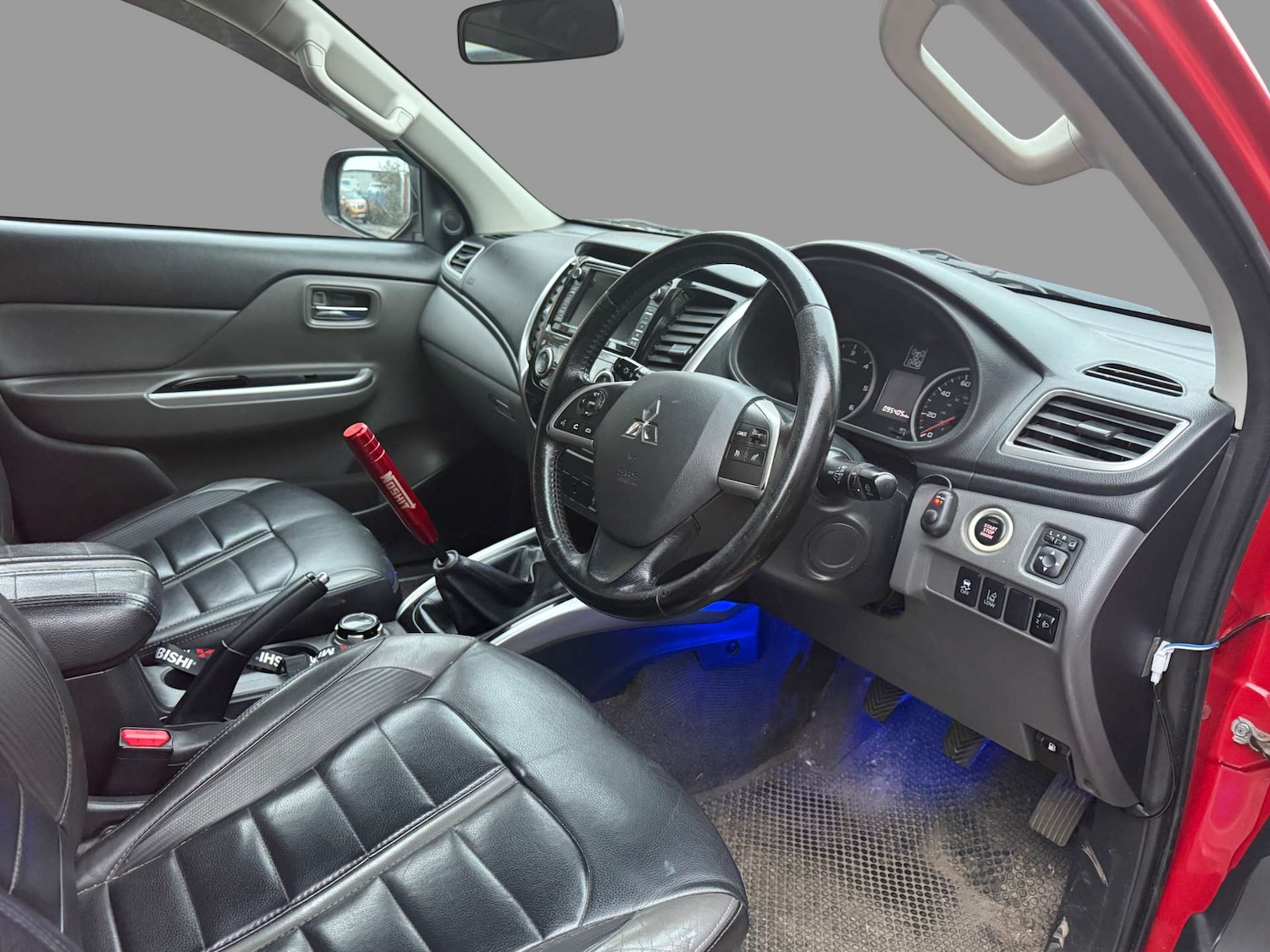 Used Mitsubishi L200 2017 for sale - 77047439: Photo 8