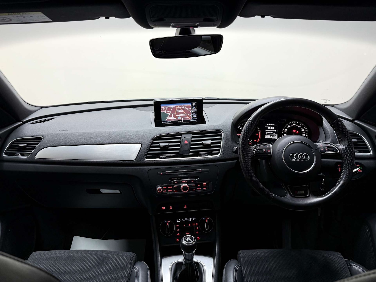 Used Audi Q3 2016 for sale - 76363707: Photo 3