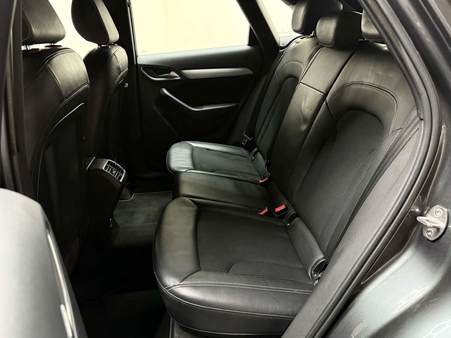 Used Audi Q3 2016 for sale - 76363707: Photo 36