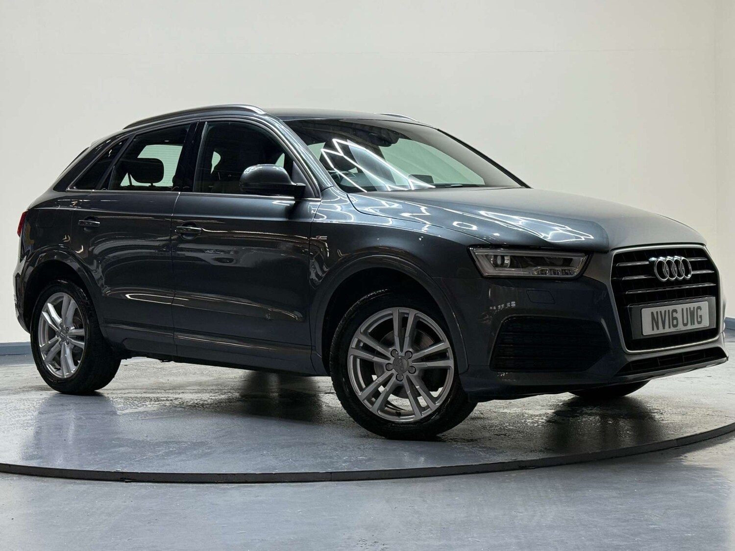 Used Audi Q3 2016 for sale - 76363707: Photo 39