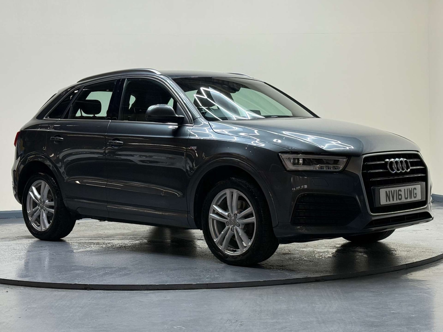 Used Audi Q3 2016 for sale - 76363707: Photo 49