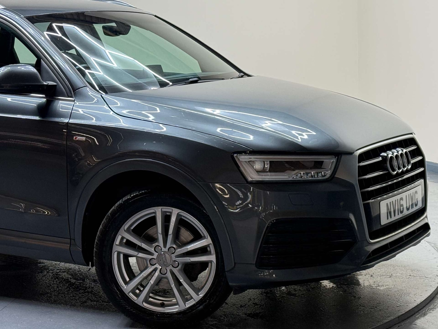 Used Audi Q3 2016 for sale - 76363707: Photo 54
