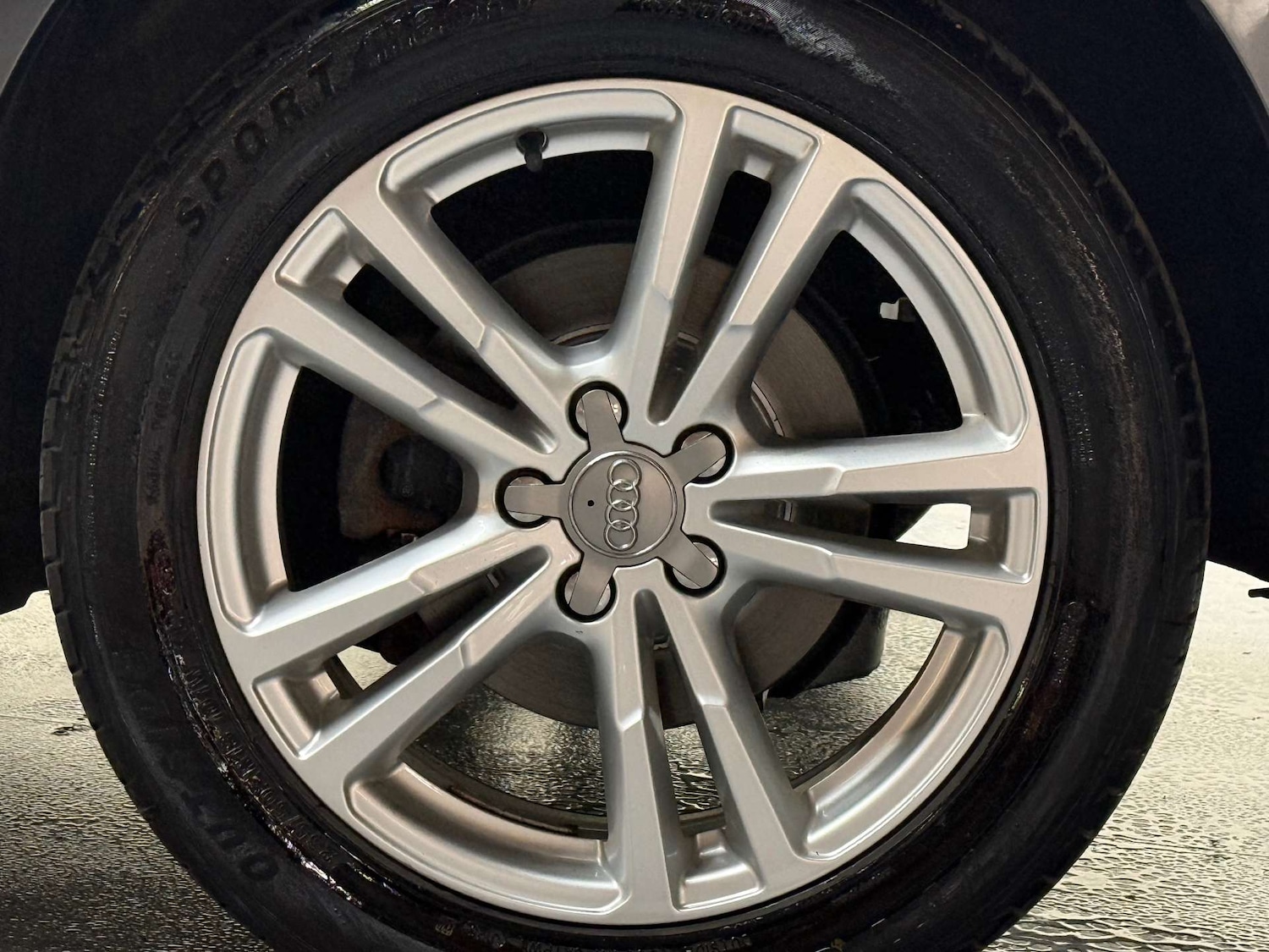 Used Audi Q3 2016 for sale - 76363707: Photo 65
