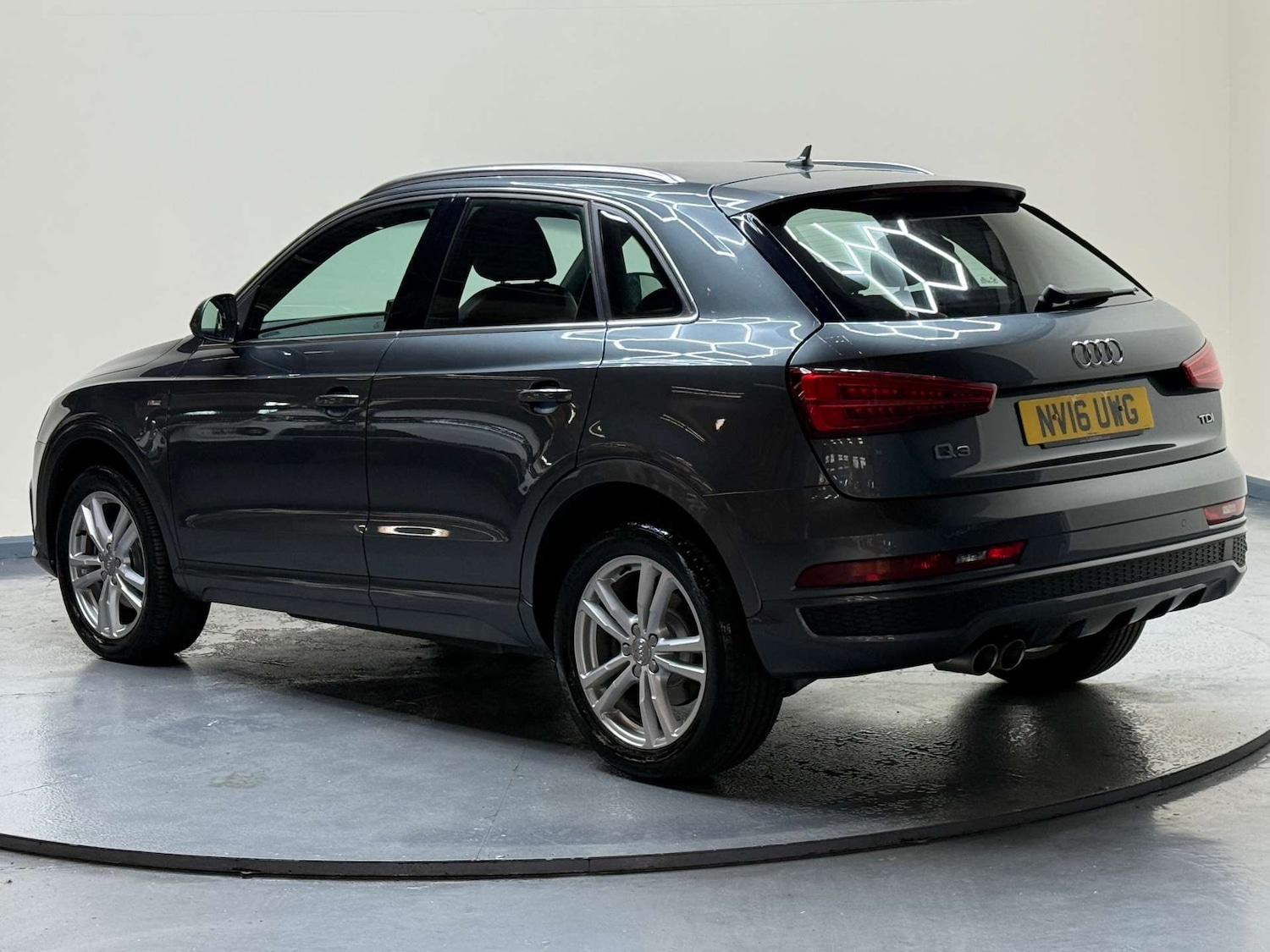 Used Audi Q3 2016 for sale - 76363707: Photo 7
