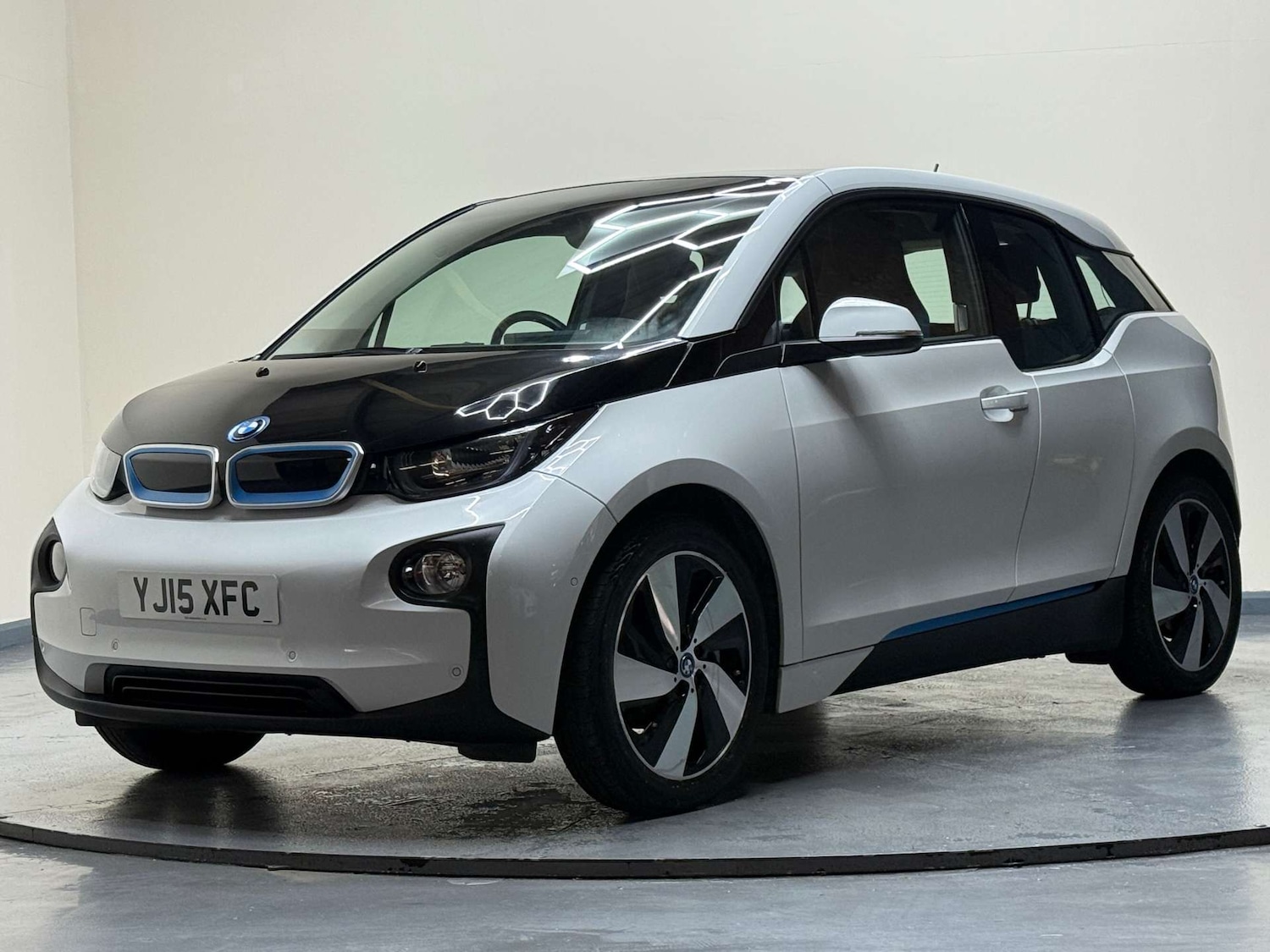 Used BMW i3 2015 for sale - 76393352: Photo 34