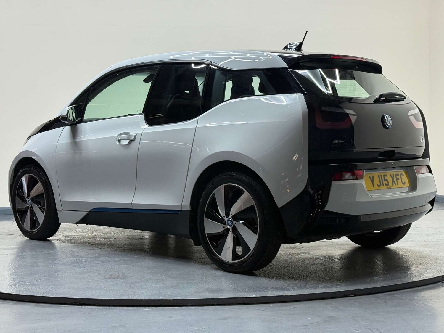 Used BMW i3 2015 for sale - 76393352: Photo 42