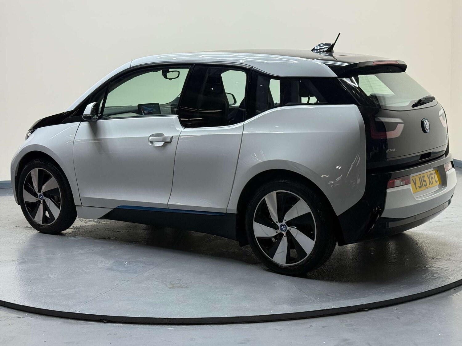 Used BMW i3 2015 for sale - 76393352: Photo 49