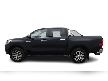 Used Toyota Hilux 2017 for sale - 78865387: Photo