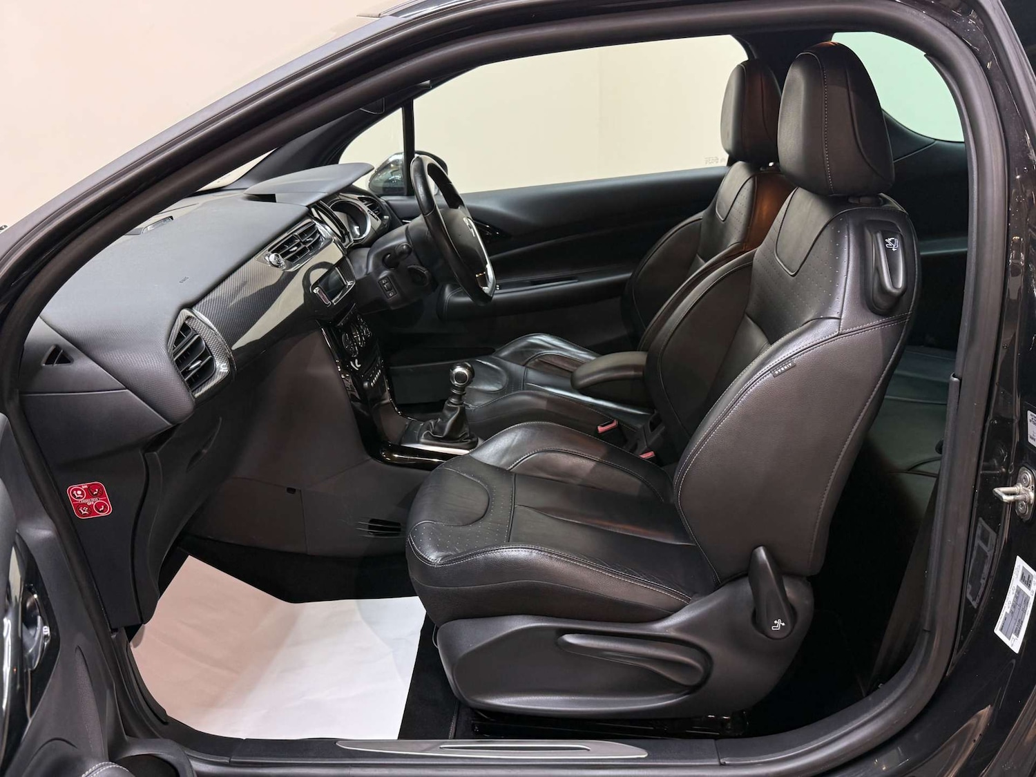 Used Citroen DS3 2012 for sale - 77261403: Photo 4