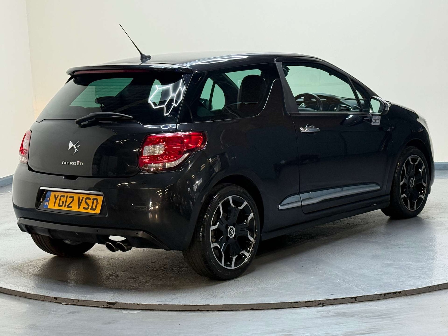 Used Citroen DS3 2012 for sale - 77261403: Photo 6