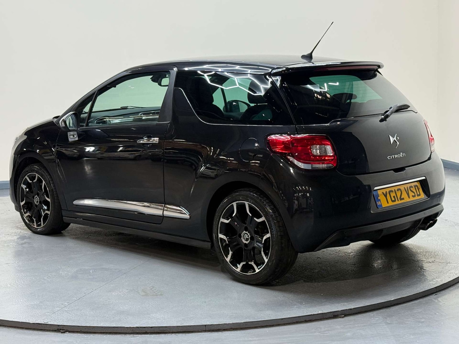Used Citroen DS3 2012 for sale - 77261403: Photo 7