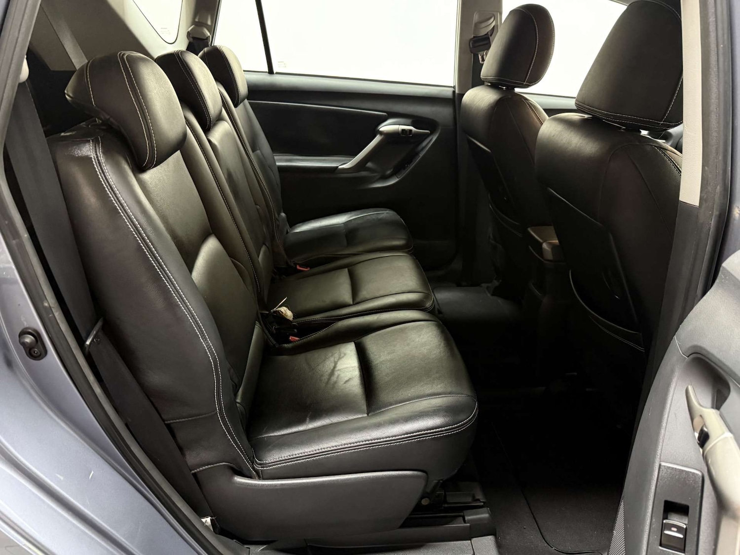 Used Toyota Verso 2009 for sale - 76739865: Photo 24