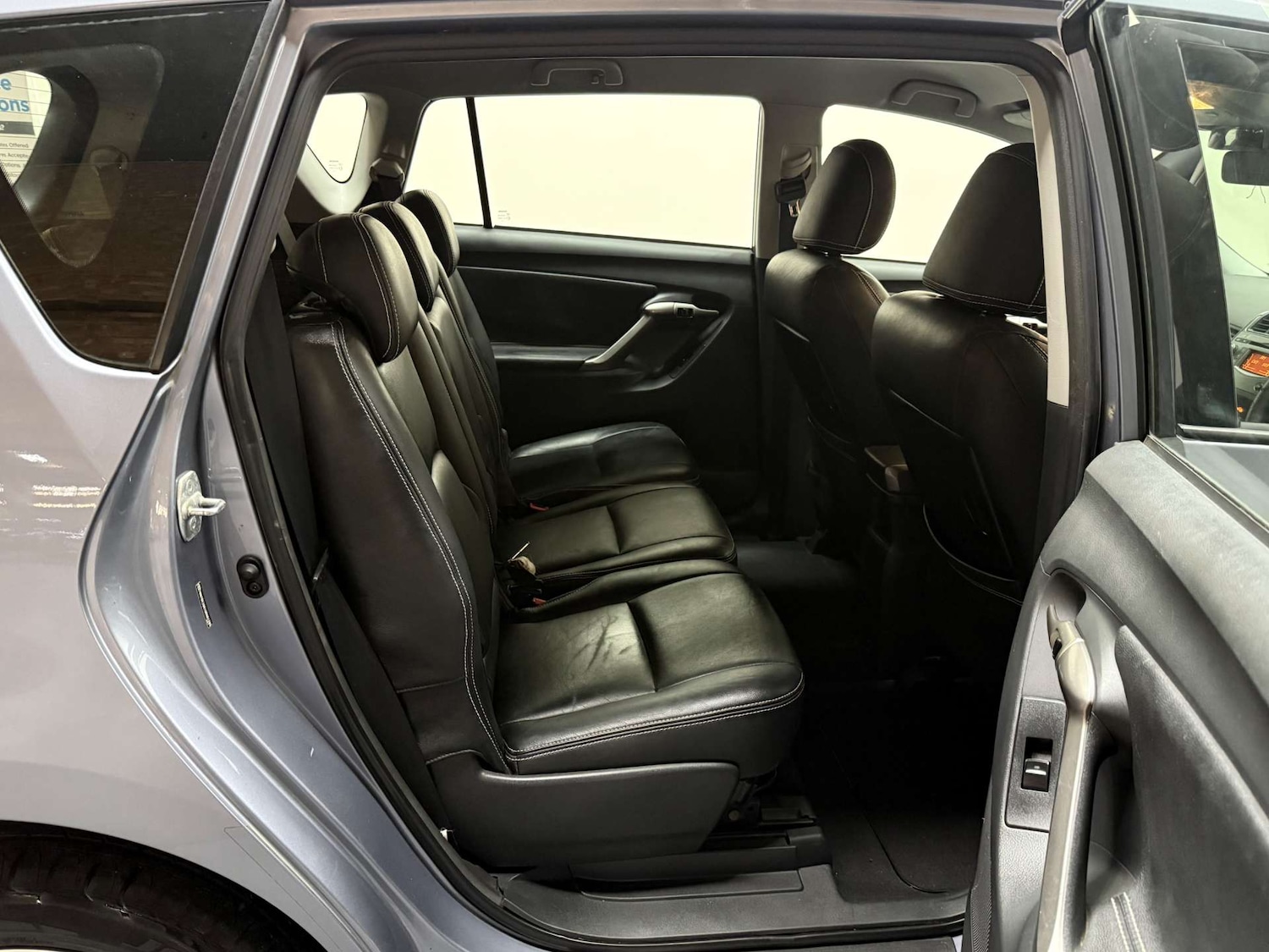 Used Toyota Verso 2009 for sale - 76739865: Photo 25