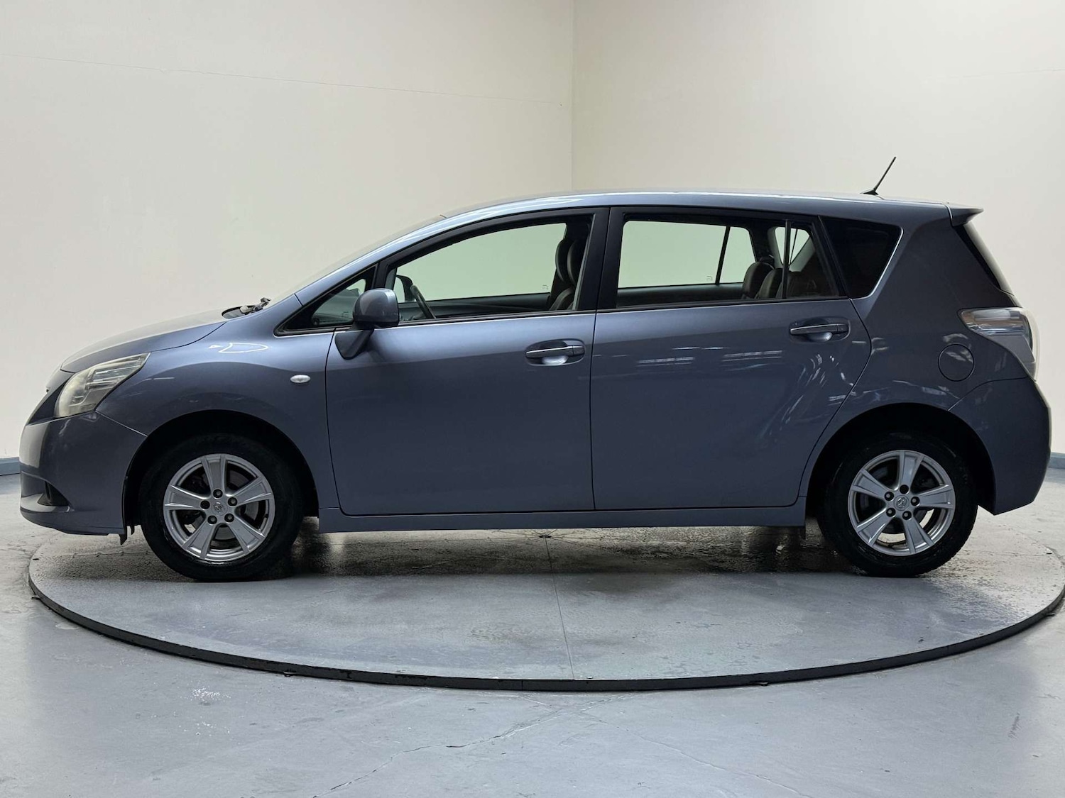 Used Toyota Verso 2009 for sale - 76739865: Photo 29