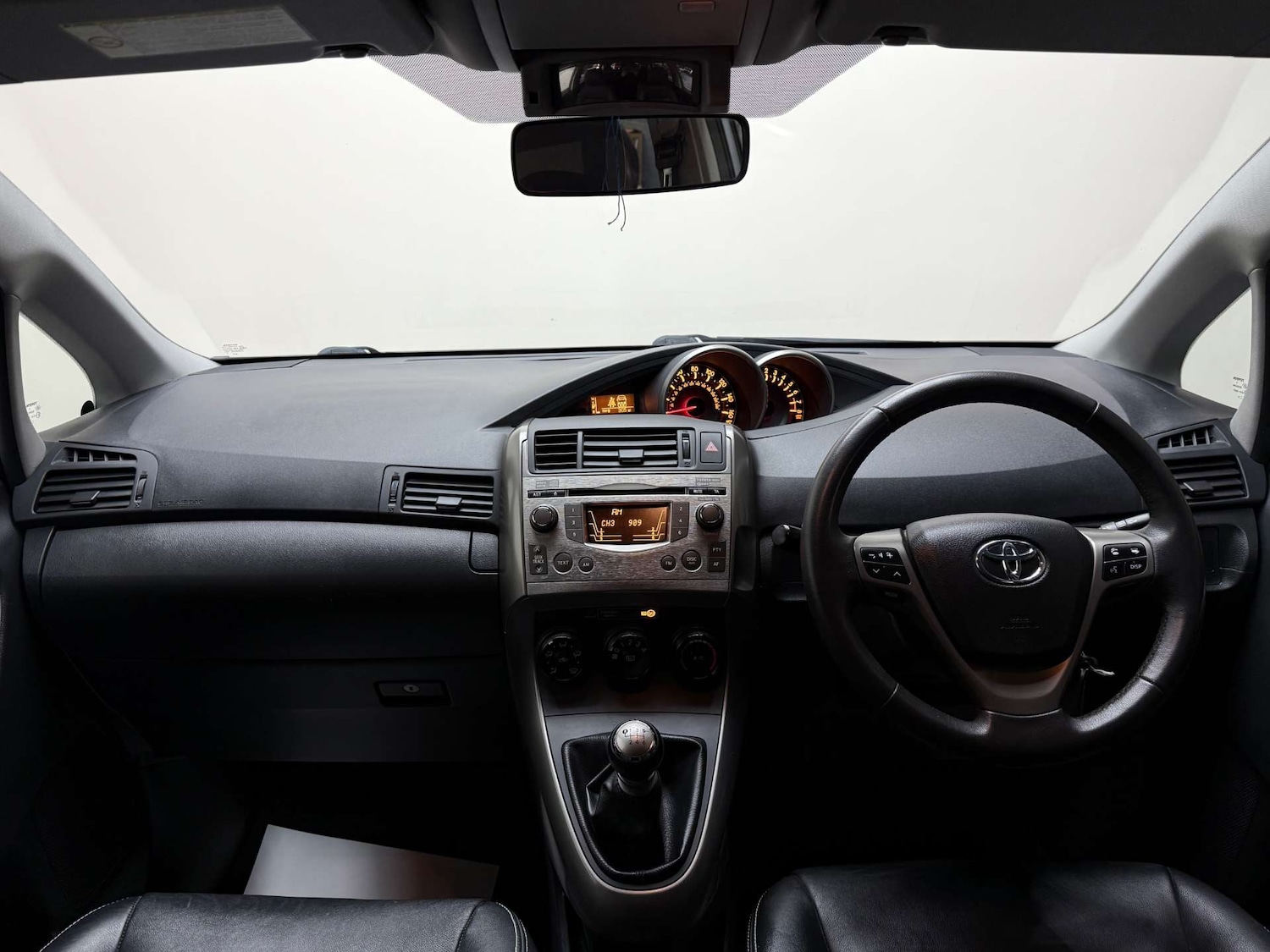 Used Toyota Verso 2009 for sale - 76739865: Photo 3