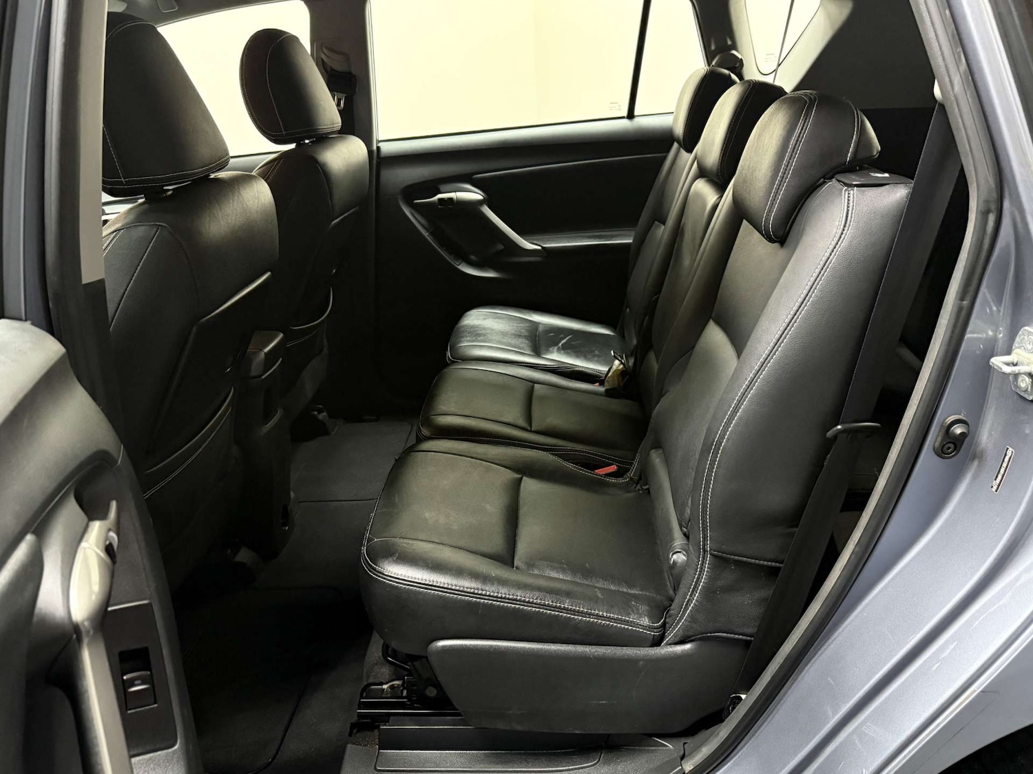 Used Toyota Verso 2009 for sale - 76739865: Photo 33