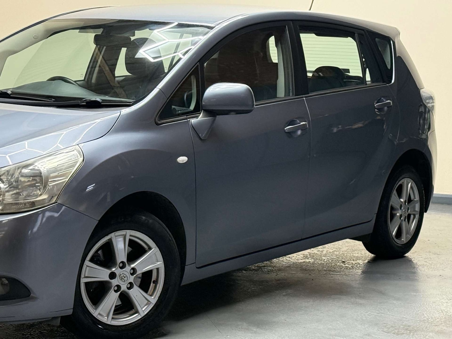 Used Toyota Verso 2009 for sale - 76739865: Photo 58