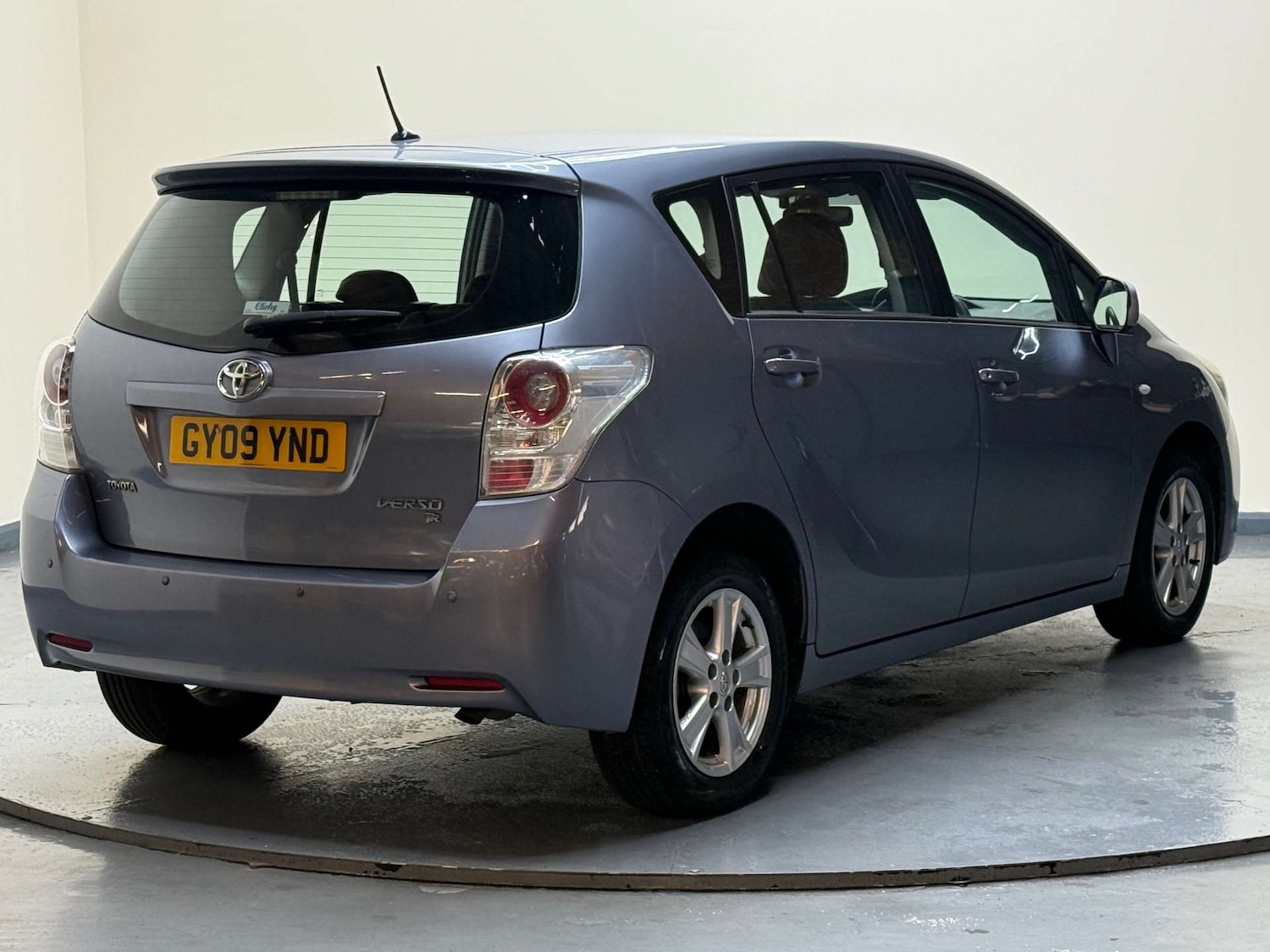 Used Toyota Verso 2009 for sale - 76739865: Photo 6