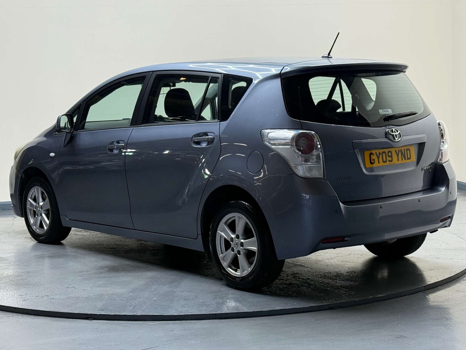 Used Toyota Verso 2009 for sale - 76739865: Photo 7