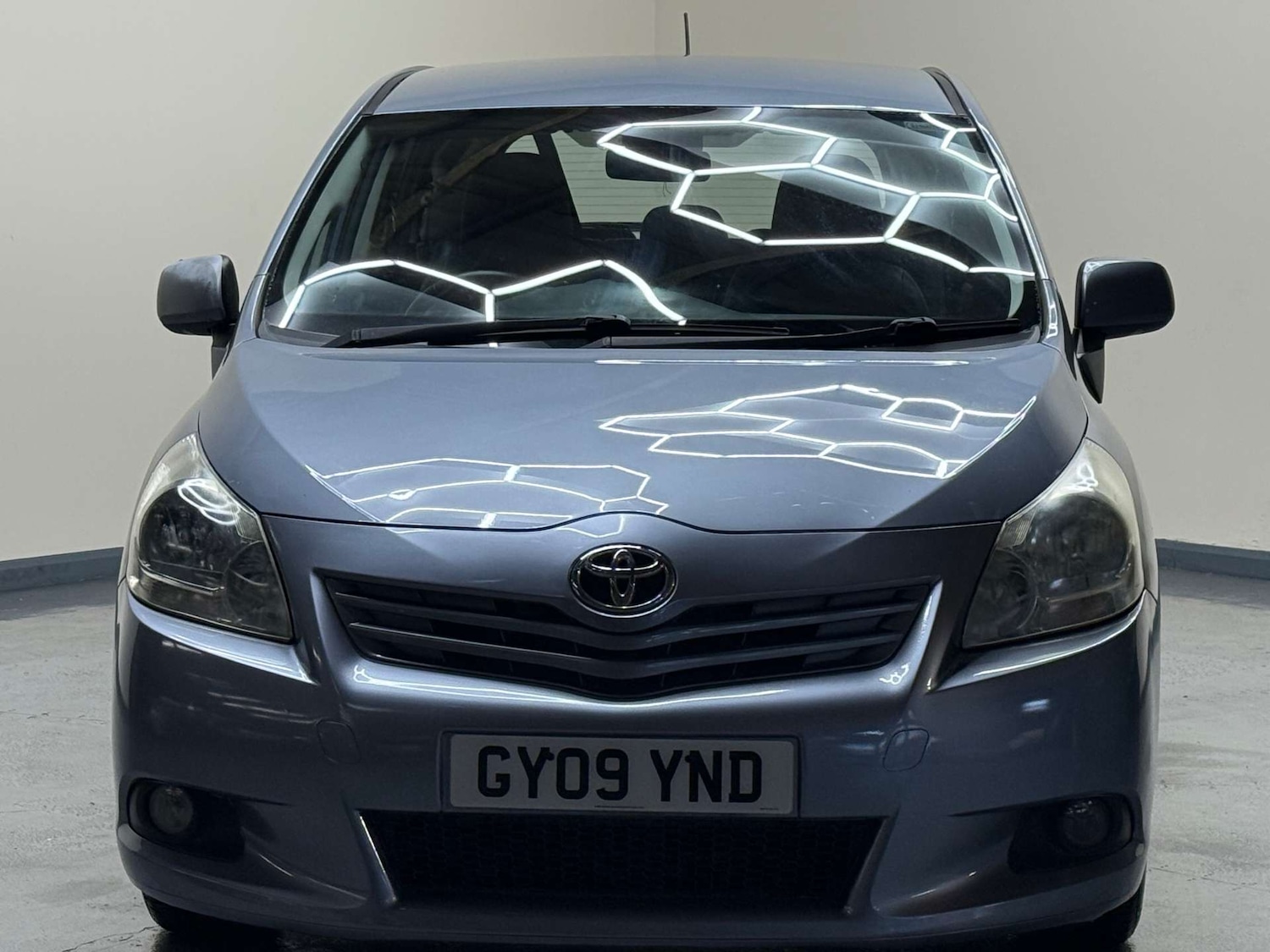 Used Toyota Verso 2009 for sale - 76739865: Photo 8