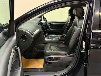 Used Audi Q7 2010 for sale - 77604029: Photo