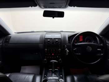 Used Volkswagen Touareg 2009 for sale - 74861740: Photo
