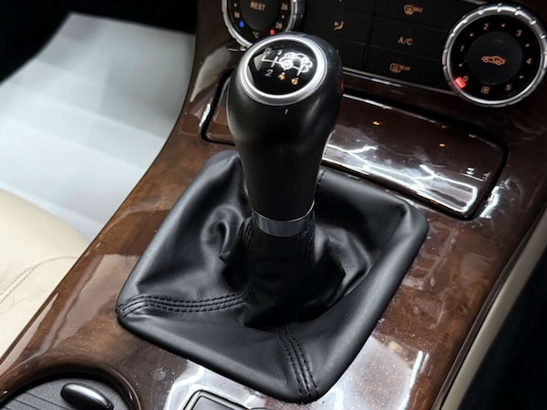 Used Mercedes-Benz SLK 2013 for sale - 76181036: Photo 26