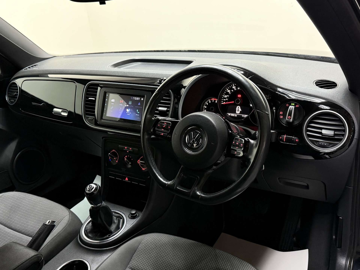 Used Volkswagen Beetle 2012 for sale - 76961784: Photo 15