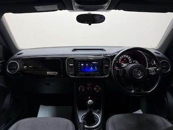 Used Volkswagen Beetle 2012 for sale - 76961784: Photo