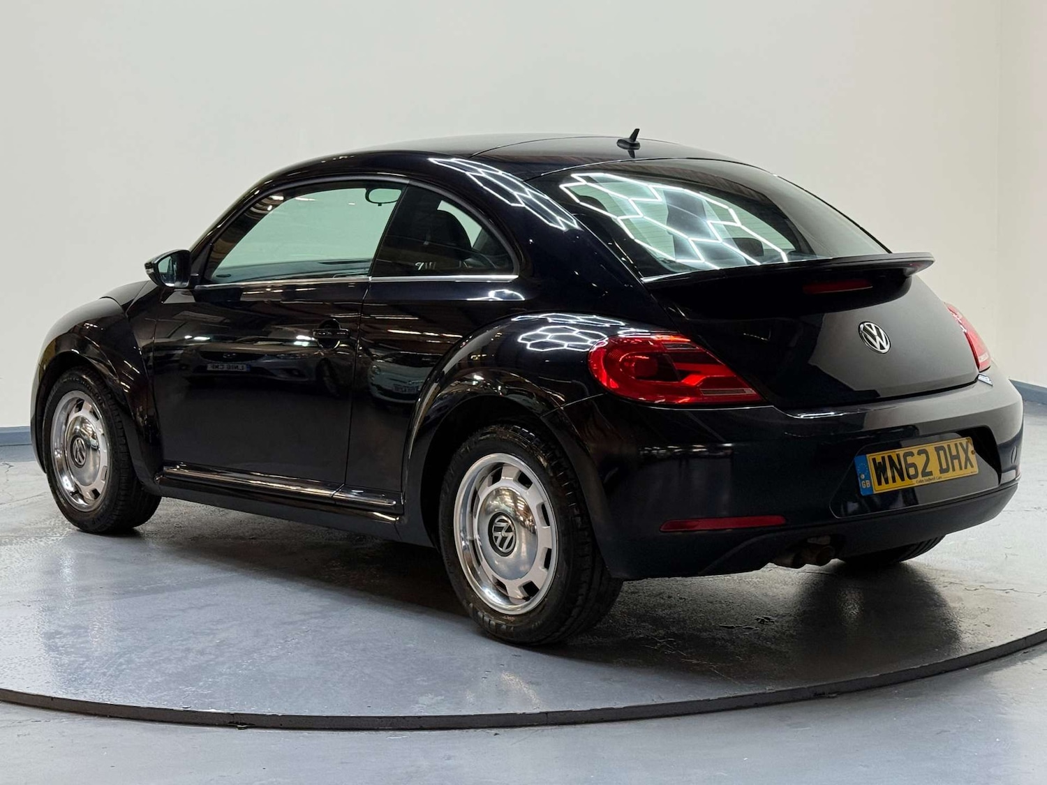 Used Volkswagen Beetle 2012 for sale - 76961784: Photo 40