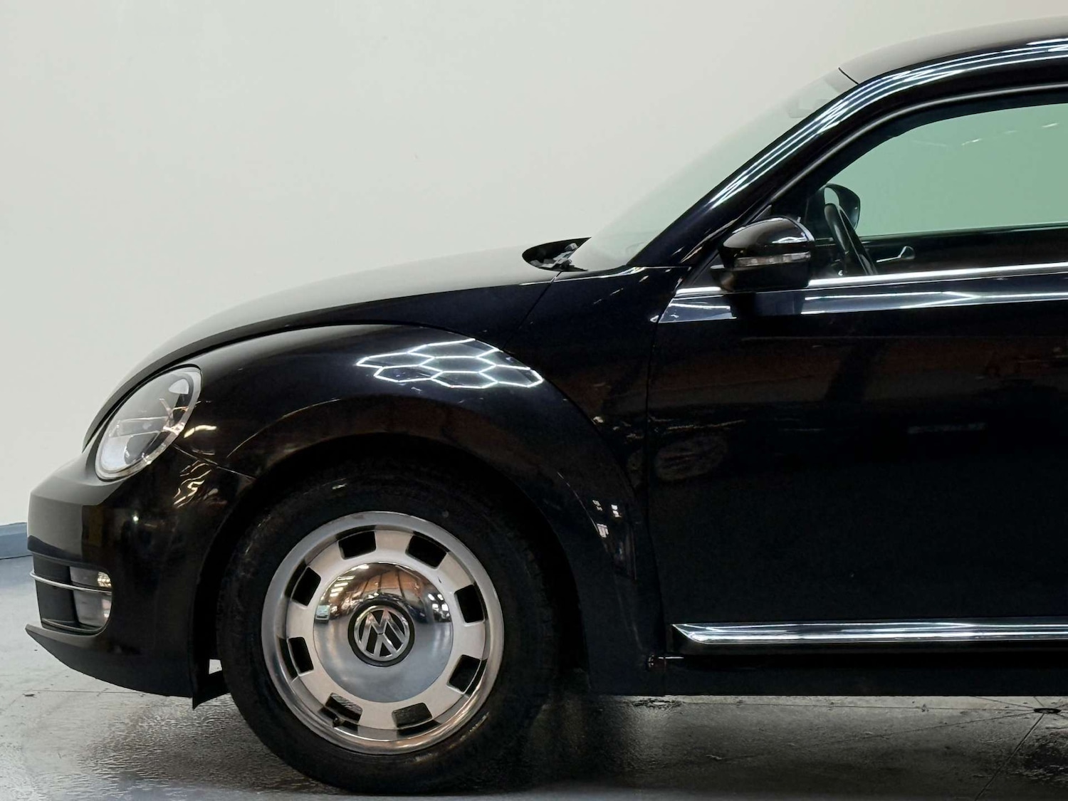 Used Volkswagen Beetle 2012 for sale - 76961784: Photo 41