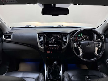 Used Mitsubishi L200 2017 for sale - 77845627: Photo