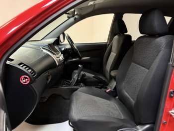 Used Mitsubishi L200 2015 for sale - 74033184: Photo