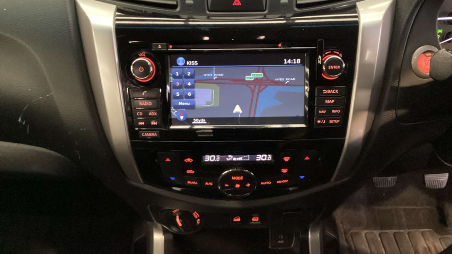 Used Nissan Navara 2016 for sale - 76737887: Photo 6