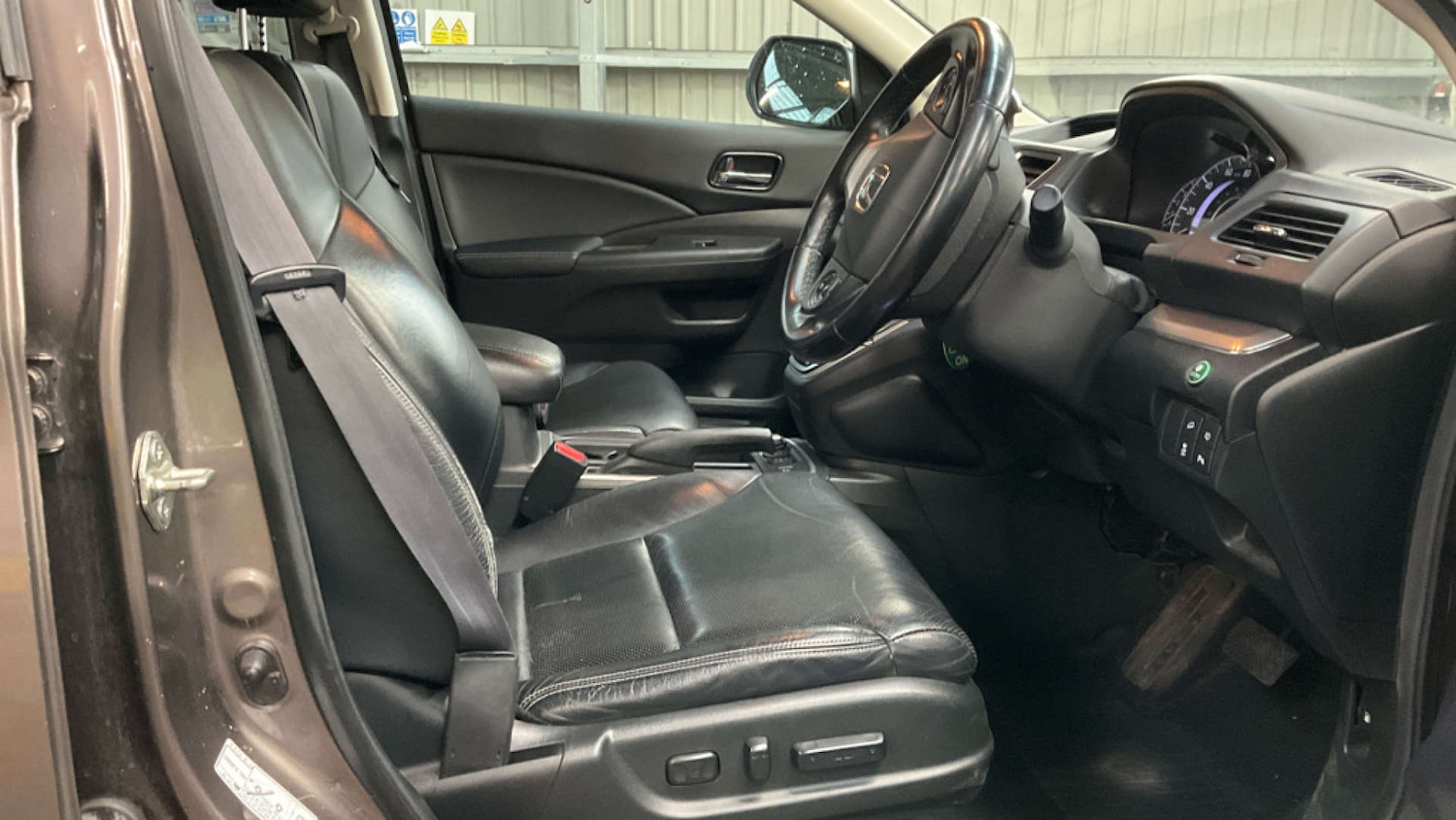 Used Honda CR-V 2017 for sale - 78161922: Photo 5